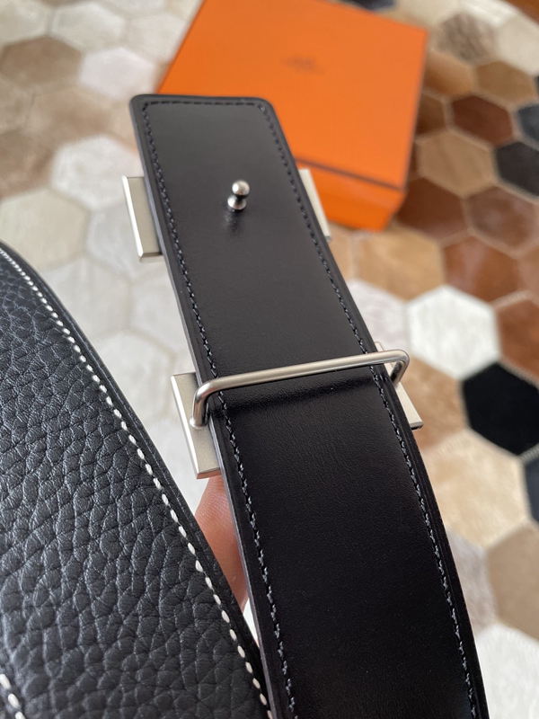 エルメスベルト側面デザイン